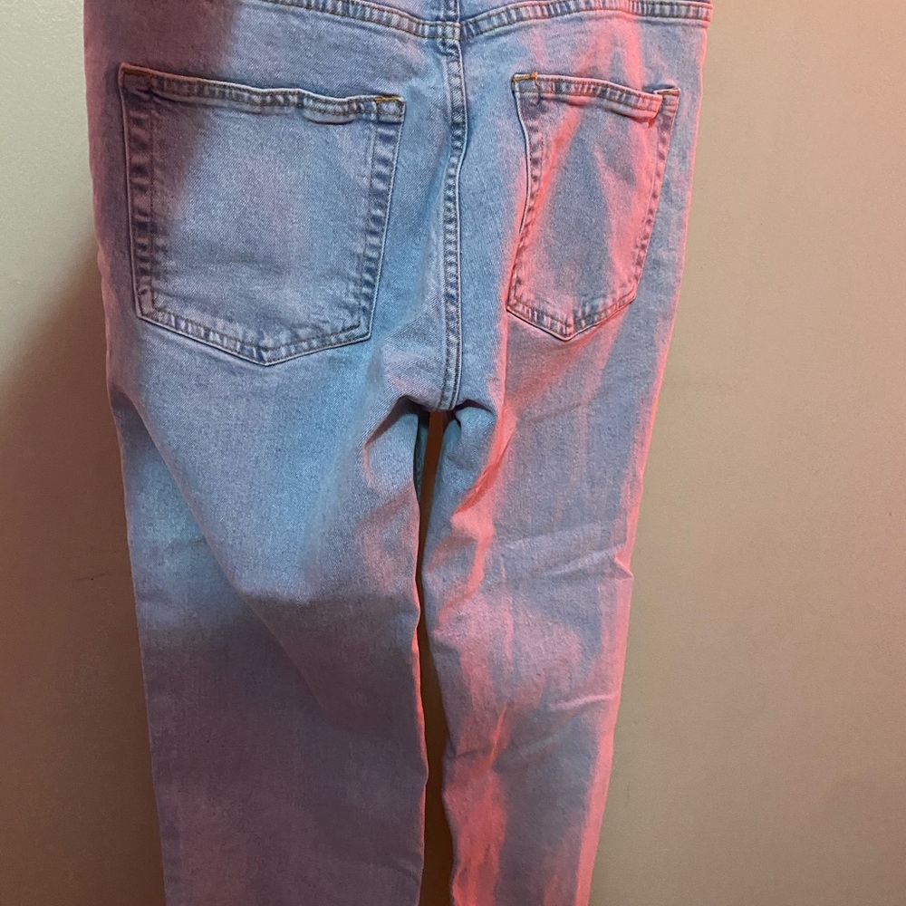 Jeans - Picture 2 of 2
